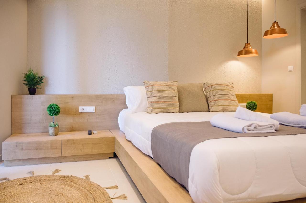 Eleftherias Suites - Near Beach Apartments マラティ エクステリア 写真