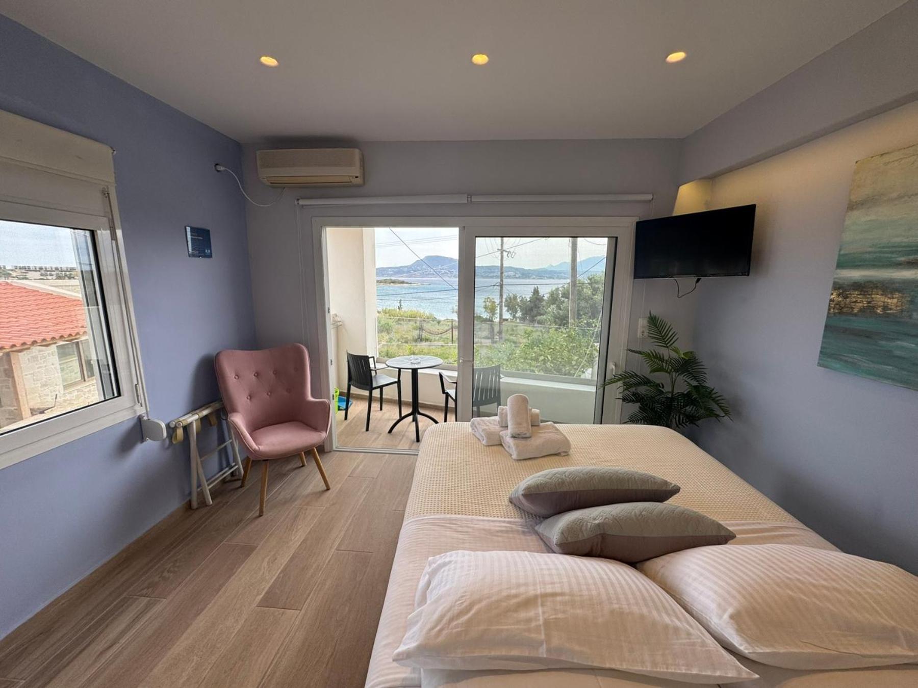 Eleftherias Suites - Near Beach Apartments マラティ エクステリア 写真